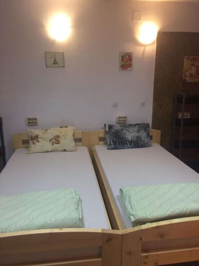 Хостелы Casa Roz Клуж-Напока-25