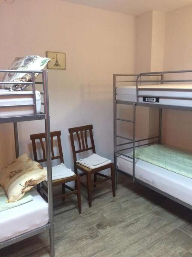 Хостелы Casa Roz Клуж-Напока-29