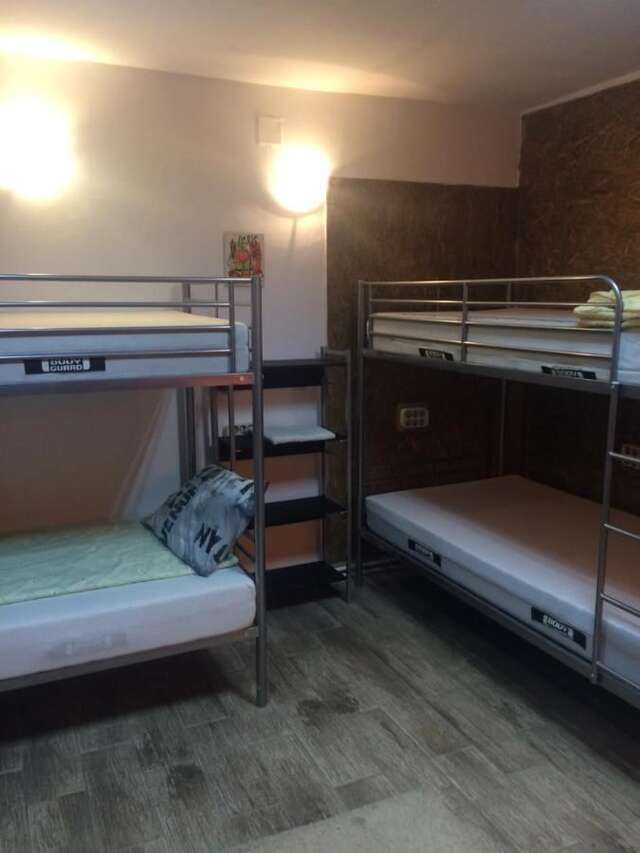 Хостелы Casa Roz Клуж-Напока-30