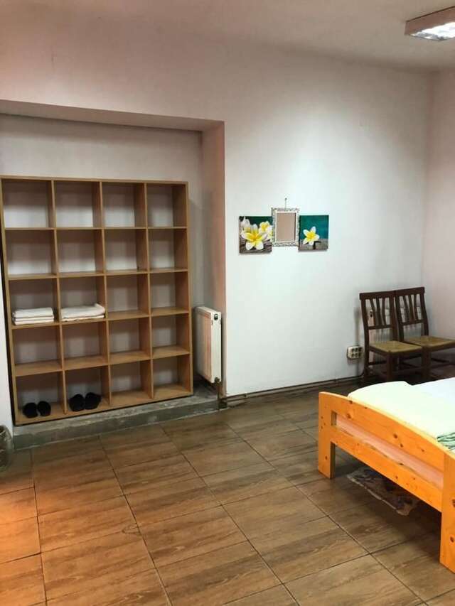 Хостелы Casa Roz Клуж-Напока-11